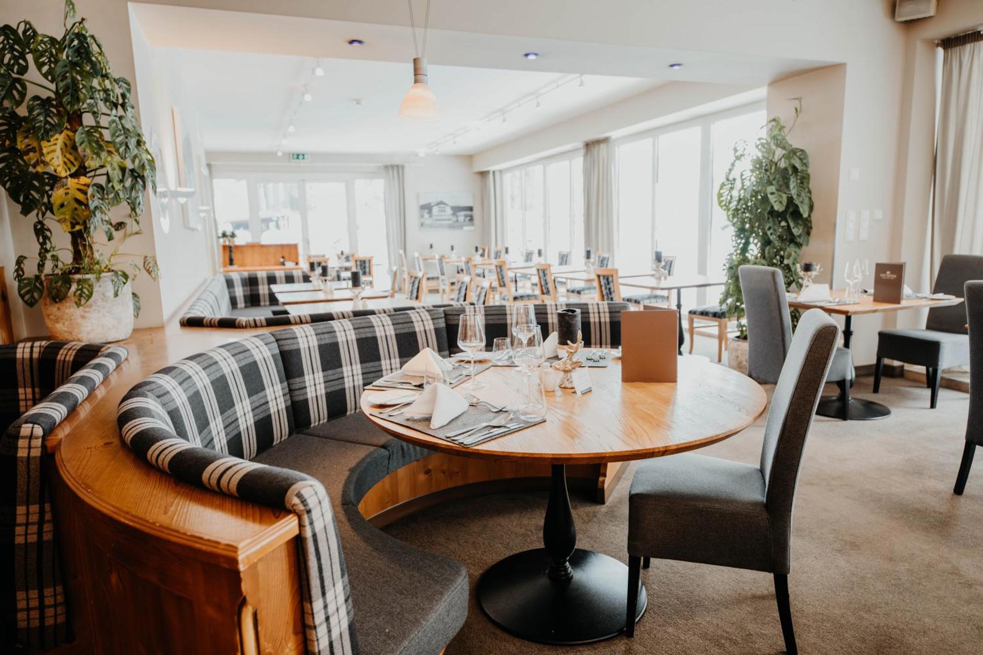 Post Seefeld - Wellnesshotel Tirol Seefeld in Tirol Kültér fotó